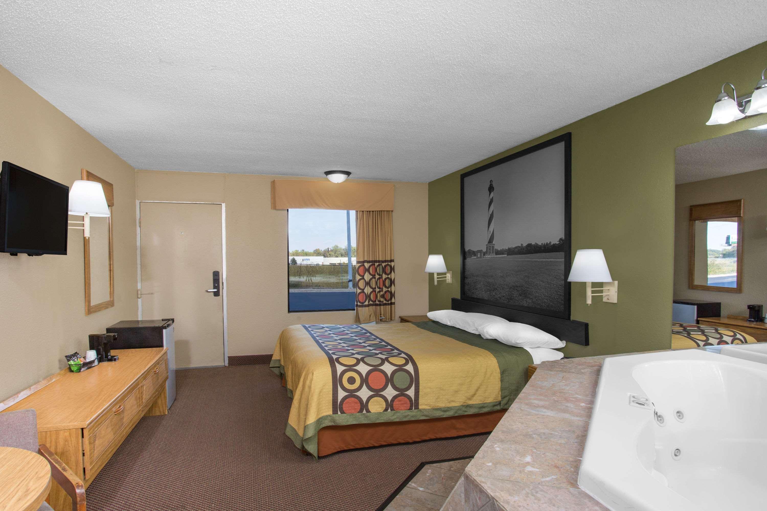 Super 8 By Wyndham Dunn Motel Eksteriør billede