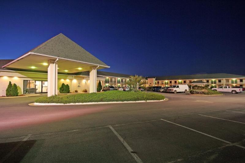 Super 8 By Wyndham Dunn Motel Eksteriør billede